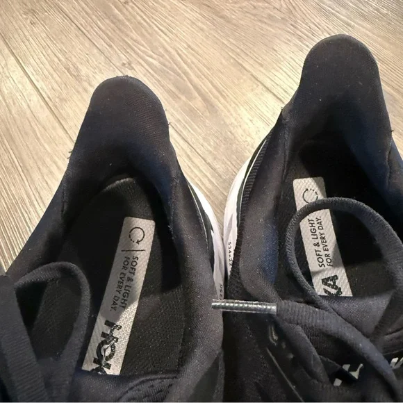 Hoka One One Men’s Clifton 8 Shoes Size 9.5D - Picture 5 of 9